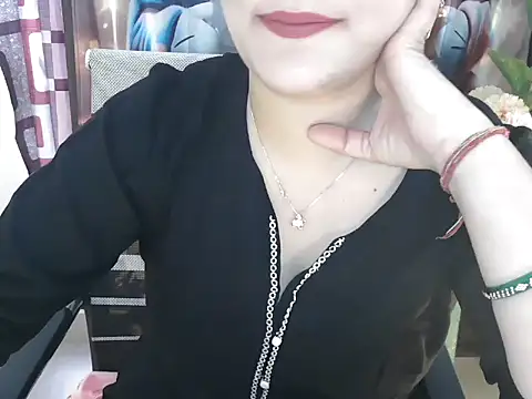 Snapshot of _chitranshi chatting on 9, 5, 2026 chitranshi online show from 9, 5, 2026