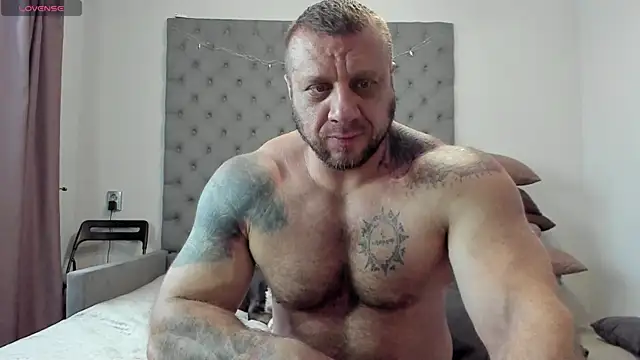 Snapshot of Samson_Legend chatting on 11, 1, 2025 Samson Legend online show from 11, 1, 2025