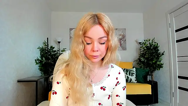 caty kiss online show from 17, 4, 2026