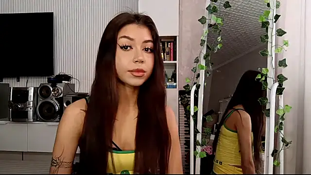 Snapshot of You_Club_Winx chatting on 22, 2, 2026 You Club Winx online show from 22, 2, 2026