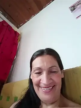 Layla Zaid online show from 18, 3, 2026