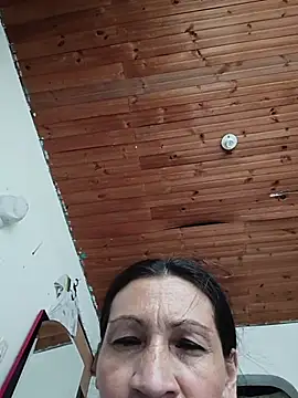 Layla Zaid online show from 19, 5, 2026