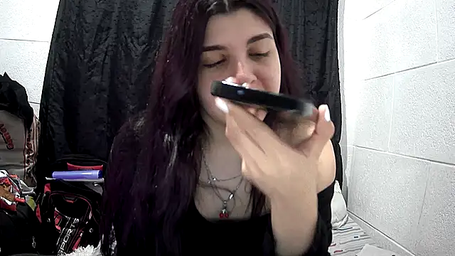 Snapshot of violetazein7 chatting on 14, 7, 2026 violetazein7 online show from 14, 7, 2026