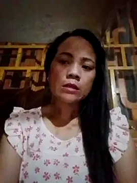 Snapshot of molly-xx chatting on 20, 5, 2026 molly-xx online show from 20, 5, 2026