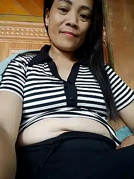 Snapshot of molly-xx chatting on 16, 6, 2026 molly-xx online show from 16, 6, 2026