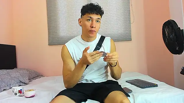 Muscle  Myke online show from 27, 2, 2026