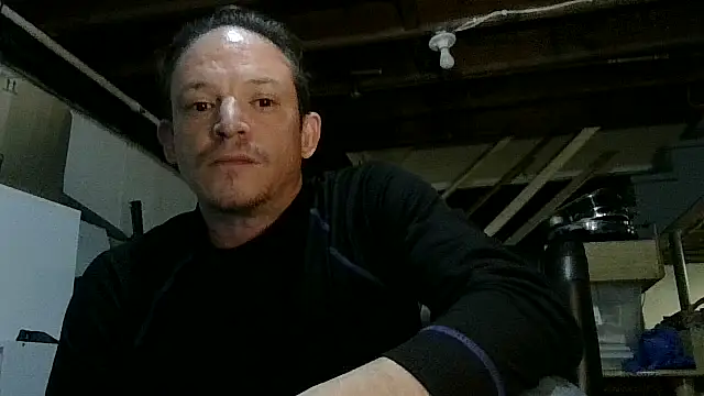 Snapshot of ShadowLove85 chatting on 11, 2, 2026 ShadowLove85 online show from 11, 2, 2026