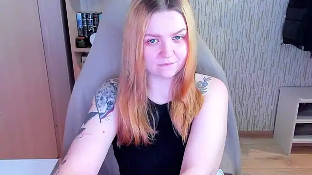 AnitaXVine online show from 18, 2, 2026