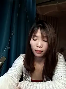 Snapshot of Girl-crazy1 chatting on 6, 4, 2026 Girl-crazy1 online show from 6, 4, 2026