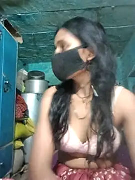 Desi Couple P online show from 2, 4, 2026