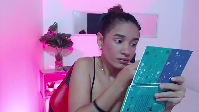 Alice Grinnerk online show from 12, 3, 2026