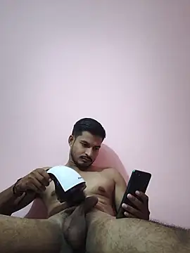 Snapshot of black_cock21 chatting on 19, 5, 2026 black cock21 online show from 19, 5, 2026