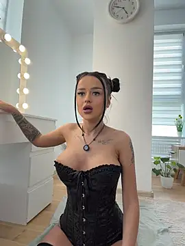 Katty Pery online show from 23, 5, 2026