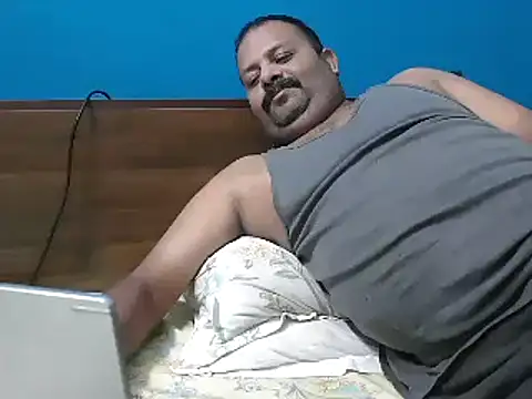 Snapshot of simpleboldman2026 chatting on 21, 2, 2026 simpleboldman2026 online show from 21, 2, 2026