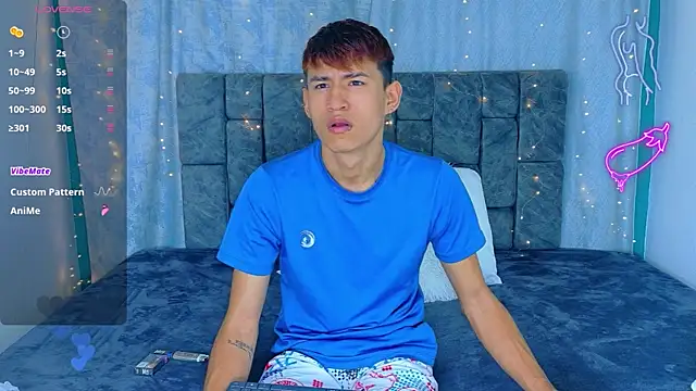 NicolasTorrez online show from 16, 4, 2026