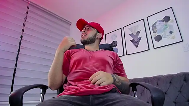 Snapshot of ethan_grace chatting on 16, 2, 2026 ethan grace online show from 16, 2, 2026