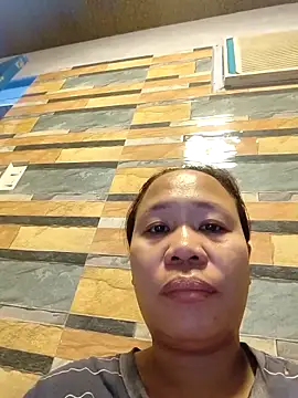 Snapshot of squirtshantal chatting on 19, 12, 2025 squirtshantal online show from 19, 12, 2025