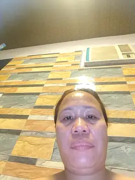 Snapshot of squirtshantal chatting on 8, 1, 2026 squirtshantal online show from 8, 1, 2026