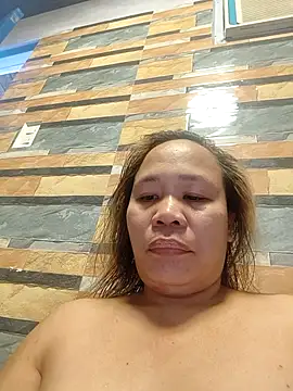 Snapshot of squirtshantal chatting on 2, 3, 2026 squirtshantal online show from 2, 3, 2026