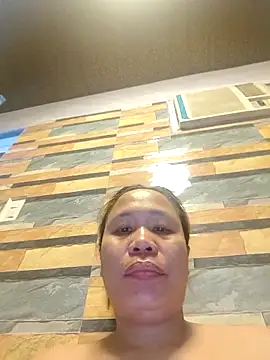 Snapshot of squirtshantal chatting on 19, 3, 2026 squirtshantal online show from 19, 3, 2026