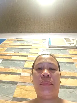 Snapshot of squirtshantal chatting on 25, 3, 2026 squirtshantal online show from 25, 3, 2026