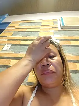 Snapshot of squirtshantal chatting on 30, 3, 2026 squirtshantal online show from 30, 3, 2026