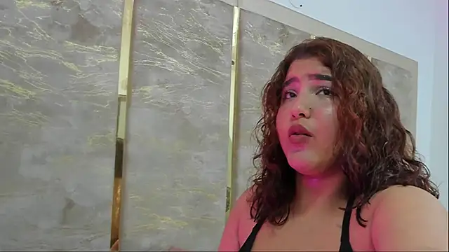 Snapshot of VanessaLanz chatting on 12, 3, 2026 VanessaLanz online show from 12, 3, 2026