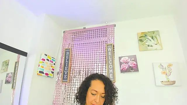 AdeleNasty online show from 16, 4, 2026