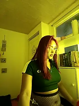 Snapshot of Aleja_Sammy chatting on 18, 2, 2026 Aleja Sammy online show from 18, 2, 2026