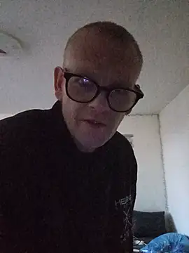 Snapshot of Chrisgay9 chatting on 21, 7, 2026 Chrisgay9 online show from 21, 7, 2026