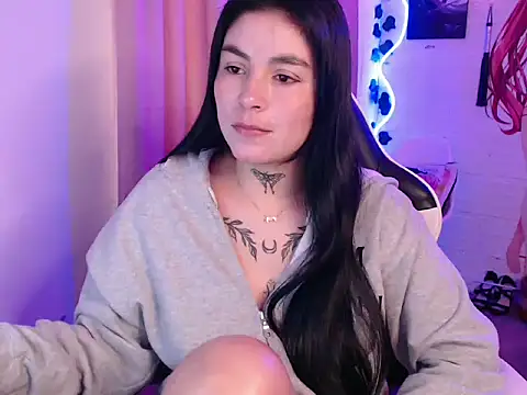 Snapshot of JanineRae chatting on 16, 2, 2026 JanineRae online show from 16, 2, 2026