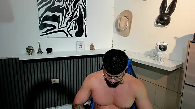 Snapshot of BENEDIICK chatting on 24, 2, 2026 BENEDIICK online show from 24, 2, 2026