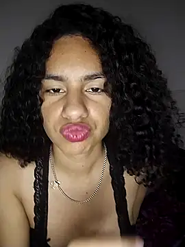 Snapshot of RizHoney chatting on 13, 2, 2026 RizHoney online show from 13, 2, 2026