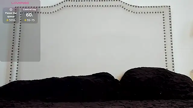 Snapshot of madii_lenon chatting on 26, 6, 2026 madii lenon online show from 26, 6, 2026
