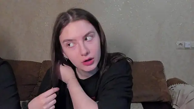 Snapshot of love_lina_muuur chatting on 24, 2, 2026 love lina muuur online show from 24, 2, 2026