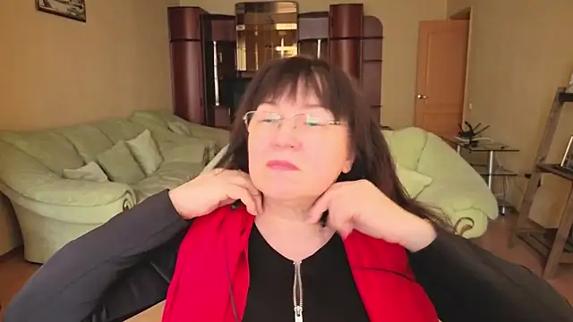 Snapshot of Tori_Twirl chatting on 24, 2, 2026 Tori Twirl online show from 24, 2, 2026