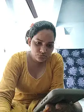 Snapshot of Anushka_Singh0 chatting on 24, 6, 2026 Anushka Singh0 online show from 24, 6, 2026