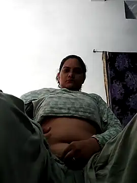 Snapshot of Anushka_Singh0 chatting on 25, 6, 2026 Anushka Singh0 online show from 25, 6, 2026