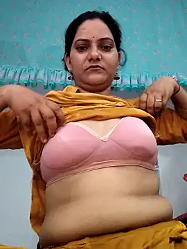 Snapshot of Anushka_Singh0 chatting on 4, 7, 2026 Anushka Singh0 online show from 4, 7, 2026