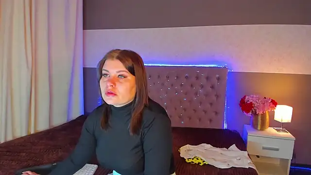 Snapshot of AmandaHoppe chatting on 3, 3, 2026 AmandaHoppe online show from 3, 3, 2026