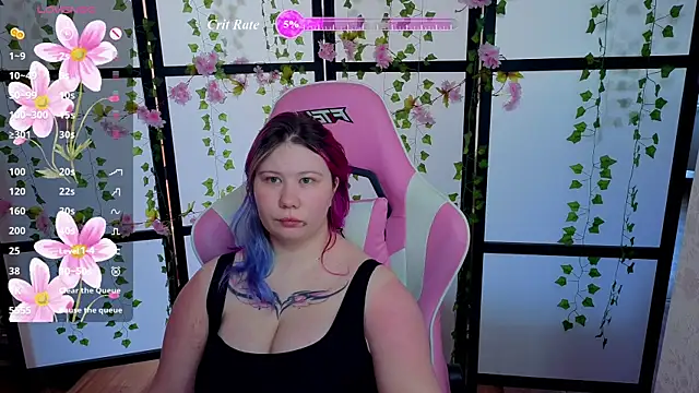 Snapshot of kitsune_little chatting on 21, 7, 2026 kitsune little online show from 21, 7, 2026