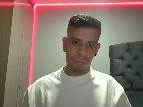 Snapshot of WILD_BIGCOCK35 chatting on 1, 3, 2026 WILD BIGCOCK35 online show from 1, 3, 2026