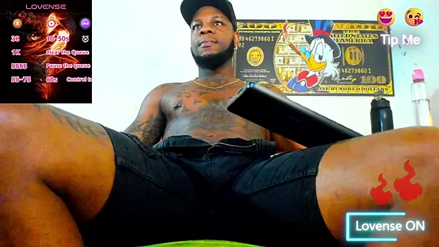 Snapshot of ZIANY_25CM chatting on 14, 2, 2026 ZIANY 25CM online show from 14, 2, 2026