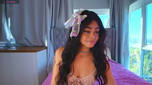 Snapshot of Pauline_Clark chatting on 29, 3, 2026 Pauline Clark online show from 29, 3, 2026