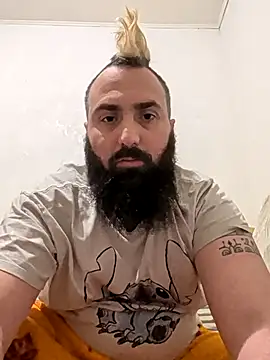 Snapshot of daddyboucher69 chatting on 1, 3, 2026 daddyboucher69 online show from 1, 3, 2026