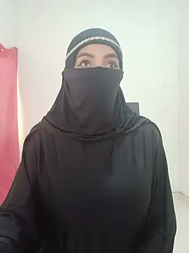 Snapshot of aminaa_ chatting on 21, 7, 2026 aminaa online show from 21, 7, 2026
