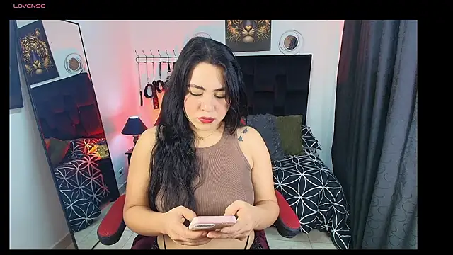 Liu wen  online show from 17, 3, 2026