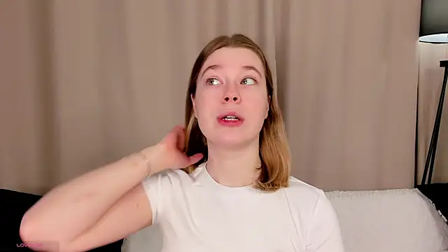 Snapshot of MaraaSwan chatting on 26, 2, 2026 MaraaSwan online show from 26, 2, 2026