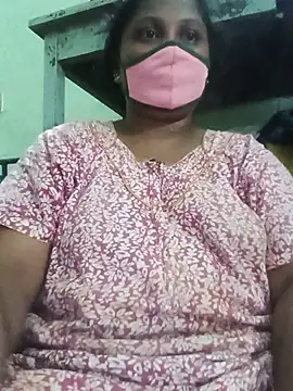Snapshot of tamilkaviya431 chatting on 1, 6, 2026 tamilkaviya431 online show from 1, 6, 2026