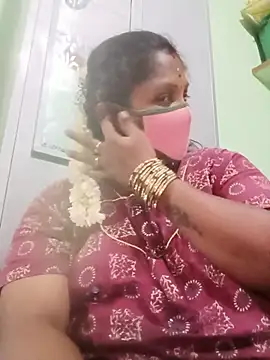 Snapshot of tamilkaviya431 chatting on 9, 7, 2026 tamilkaviya431 online show from 9, 7, 2026